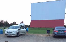 Downtown aquarium is minutes away. The Showboat Drive In Hockley 2021 All You Need To Know Before You Go With Photos Tripadvisor