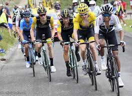 Egan is not alone on rim brakes, most of the contender for general classification (gc) are racing on rim brakes type of bikes. Egan Bernal Extends Contract For Years Road Bike Action