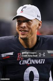 Cameron Ruiz of the Temple Owls breaks up a pass intended for Tyler... News  Photo