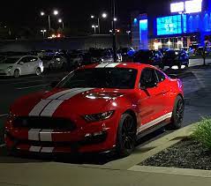 Race Red Gt350