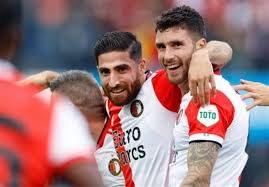 A former forward, his most notable run of football came in his first stint at feyenoord, with whom he won the 2002 uefa cup, and italian club milan, with whom he won the 2003 uefa champions league and reached the final in 2005. Zeqgyuuidbndhm