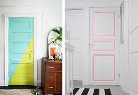 Yap, pakai wallpaper dengan warna sesuai selera tapi yang itulah beberapa rekomendasi cara membuat hiasan dinding kamar buatan sendiri yang bisa kamu cobain. 9 Ide Hiasan Pintu Kamar Yang Unik Praktis Kamu Mau Pilih Mana