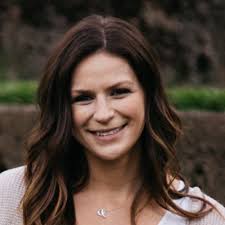 Ann Whittington's Instagram, Twitter & Facebook