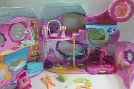 Littlest Pet Shop Tail Waggin Fitness Center No Pets Hasbro Littlest Pet Shop Little Pets Pet Shop