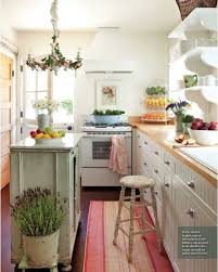35 Idees Pour Amenager Une Petite Cuisine En 2020 Petite Cuisine Campagnarde Amenagement Petite Cuisine Cuisine Cottage