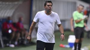 Fundașul stânga andrei dragu a semnat cu fc botoșani pe o perioadă de 4 ani. Cosmin Contra JubileazÄƒ Inaintea Meciului Cu Fc Botosani Antrenorul E Super Incantat De Transferuri ToÅ£i Isi Dau Seama CÄƒ Au Ajuns La Dinamo