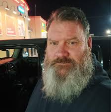 Who wants to come catch a workout with me @the.muscle and @the_diesel_dave?  🙋🏼‍♂️🙋🏼🙋🏽‍♀️ @forceusa_ 💪🏽💪🏽