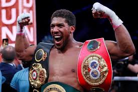 Anthony joshua lors de sa victoire face à alexander povetkin à wembley. Anthony Joshua Defendra Ses Trois Titres Face A Kubrat Pulev En Juin La Presse