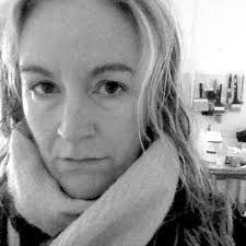 Suzanne Mcclelland's Instagram, Twitter & Facebook