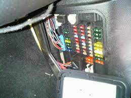 Harness consists of 4 branches that are strategically wiring up the steering column controls can be a daunting task, but our harness makes it easy. Mini Cooper 2001 2006 Fuse Box Diagram Northamericanmotoring