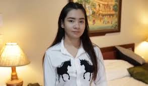 洋老外米糕街上偶遇清迈18岁学生妹视频是什么梗_即时尚