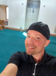 Benny Bliss (@BennyBliss_)