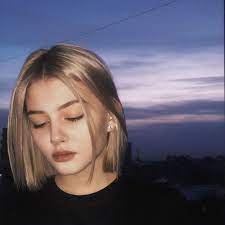 There is a wide variety of short hairstyles out there that will look amazing for your holiday dinners or changing your style up. Pin On Hair Styles