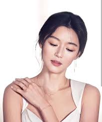 10 Korean Actresses Who Didn T Take Part In Plastic Surgery Jun Ji Hyun Korean Actresses Wedding Makeup