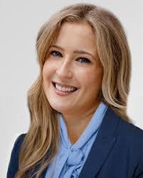 Amanda Loftin's Instagram, Twitter & Facebook