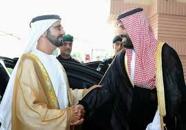 صاحب السمو الشيخ محمد بن راشد آل مكتوم يلتقي خادم الحرمين الشريفين الملك سلمان بن عبد العزيز آل سعود بحضور الأمير محمد بن king saudi king saudi arabia fashion