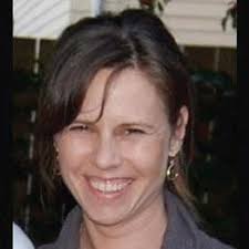 Holly Brunk (@HollyBrunk)