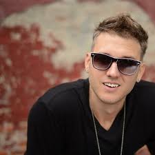 Stream Ozwald Bozwald music