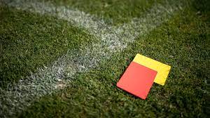 Rote karten gehen vor das sportgericht. Die Gelbe Und Rote Karte Werden 50 Dfb Deutscher Fussball Bund E V