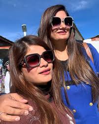 Shelly Dhingra (@shellydhingraofficial) • Instagram photos and videos