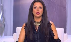 غادرت الإعلامية الشابة رضوى الشربيني البرنامج&الحواري أنا مصر. Ø¨Ø³Ø¨Ø¨ Ø§Ù„Ø¥Ø¹Ù„Ø§Ù…ÙŠØ© Ø±Ø¶ÙˆÙ‰ Ø§Ù„Ø´Ø±Ø¨ÙŠÙ†ÙŠ Ø³ÙŠØ¯Ø© Ù…ØµØ±ÙŠØ© ØªÙ†ØªØ­Ø± Ø¨Ø¹Ø¯ Ø´Ø¬Ø§Ø± Ù…Ø¹ Ø²ÙˆØ¬Ù‡Ø§ Ù„Ø§Ù„Ø© Lalla