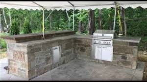 how to build an outdoor kitchen