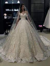 A vintage number would have a sophistication and class, the kind any bride would dream of. Vintage Sweetheart Ball Gown Lace Wedding Dress 2019 Wedding Dress Bustier Princess Wedding Dresses Ball Gowns Wedding