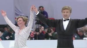 Christopher colin dean, obe (born 27 july 1958 in calverton, nottinghamshire) is an english ice dancer who won a gold medal at the 1984 winter olympics with his skating partner jayne torvill. 4k60p Jayne Torvill And Christopher Dean 1994 Lillehammer Olympic Fd Lets Face The Music Youtube
