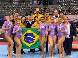 Maybe you would like to learn more about one of these? Rebeca Andrade Vence Nos Quatro Aparelhos E Brasil Conquista Titulo Inedito Por Equipes Na Ginastica Ginastica Artistica Ge