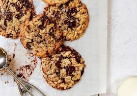 La version avec les pépites chocolat a beaucoup plu à mon fils. Comment Faire Les Meilleurs Cookies Au Chocolat Maison Du Monde Elle A Table