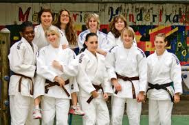 Frauen des JVN sind Meister