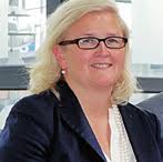 Die neue Kammerversammlung hat Vorstand und Ausschüsse gewählt_S. 330