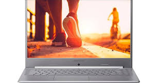 Ab Heute Bei Aldi Medion Notebook Akoya P6645 Zum Gunstigen Preis Erhaltlich Ssd Display Ram