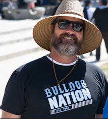 Scott Mcnutt's Instagram, Twitter & Facebook