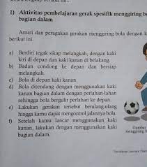 Maybe you would like to learn more about one of these? 1 Jelaskanlah Cara Melakukan Variasi Gerakan Mengumpan Menghentikan Bola Menggiring Bola Dan Brainly Co Id