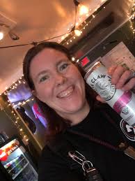 Thank God I checked my daughter's lunch.. I don't drink white claws but it  was left over from a party, so she didnt think to check. (Left is what  drink she thought