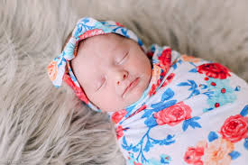 Best Baby Swaddle Blankets Wraps Tips On Swaddling Your Baby Momming Com