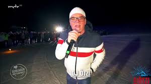 Performing geboren um dich zu lieben. Dj Otzi Der Hellste Stern Bohmischer Traum Live Schlager Huttenparty 2020 Youtube