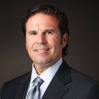 Jesse Gossett's Instagram, Twitter & Facebook