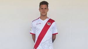 Jul 01, 2021 · bruno zuculini salió de las juveniles de racing y emigró a manchester city de la premier league, pero no tuvo lugar y fue cedido a valencia, córdoba de españa, middlesbrough de inglaterra, aek atenas de grecia, rayo vallecano y hellas verona, antes de llegar a river en 2018, donde disputó 63 partidos y convirtió cuatro goles. Zuculini Me Quiero Reivindicar Esta Tercera Vez En Espana
