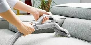 شركة تنظيف كنب في العين 0563035438 لمسة جمال لمسة جمال 0563035438