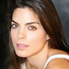 Amber Noelle's Instagram, Twitter & Facebook