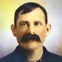 Angeline Bond's Instagram, Twitter & Facebook