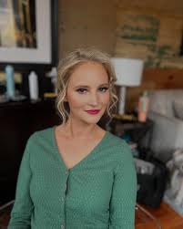 Catherine Braud (@catmitchellbeauty) • Instagram photos and videos