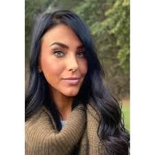 Rachel Brinks's Instagram, Twitter & Facebook