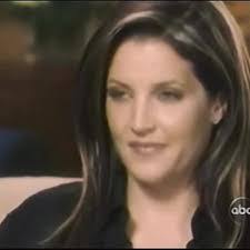 Mariana Presley's Instagram, Twitter & Facebook