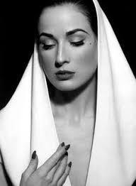 Girl Crush: Dita Von Teese