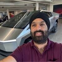 50+ "In Wahi" profiles