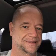 Todd Robillard's Instagram, Twitter & Facebook