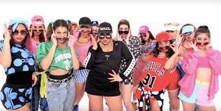 Justin Bieber S Sorry Dance Video Dancers Are Actually Stars In Their Own Right Justin Bieber Dance Videos Favorite Celebrities